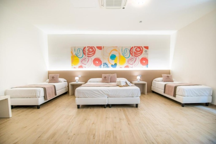 Deluxe Triple room
