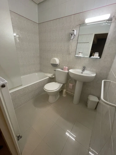 Classic Twin room with city view