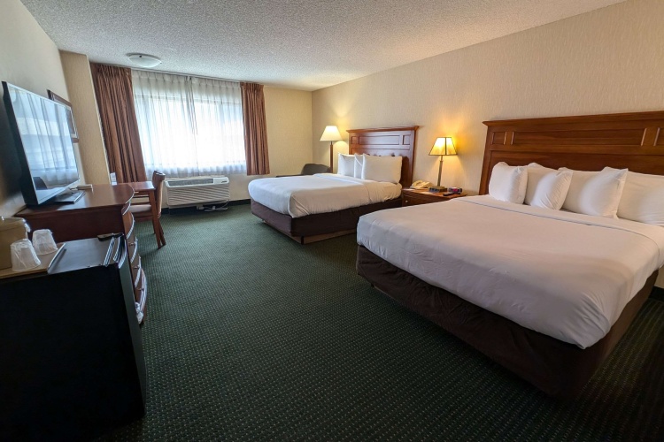 Standard Quadruple room