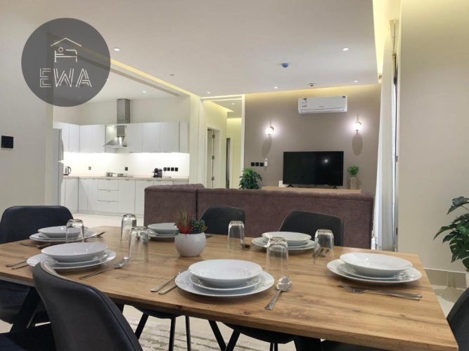 3 Bedrooms Apartment
