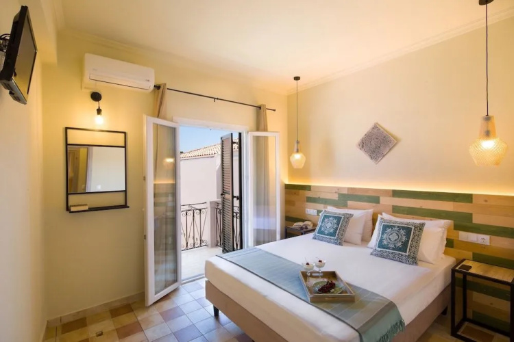 Villa Paxos