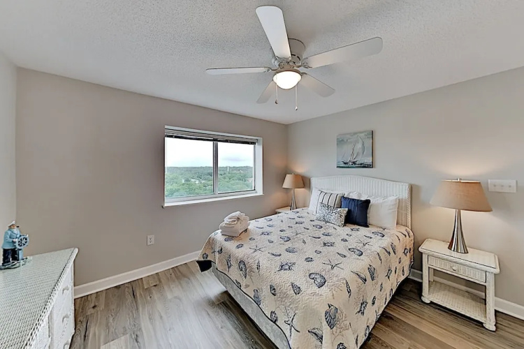 1101blue 2 Bedroom Condo