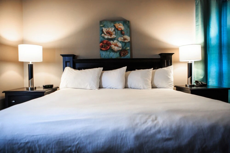 Monastery Spa & Suites