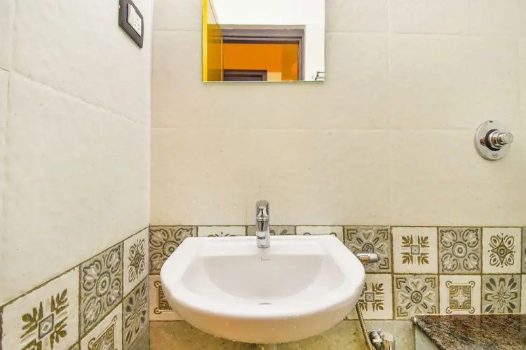 FabHotel Krishna Kaustubh