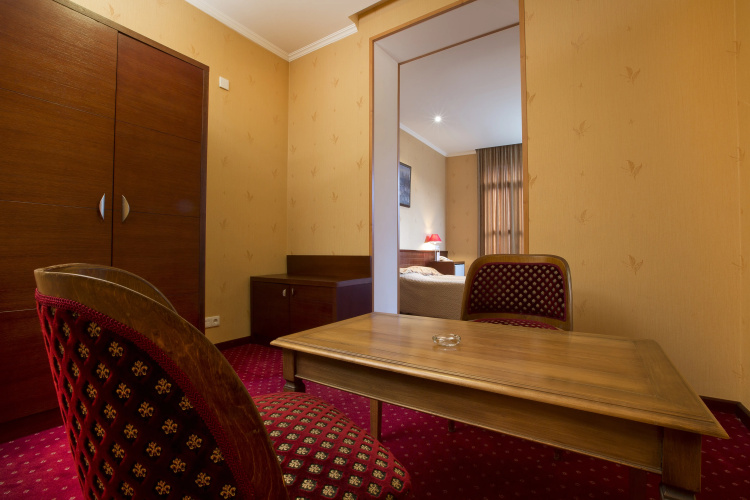 New Kopala Hotel