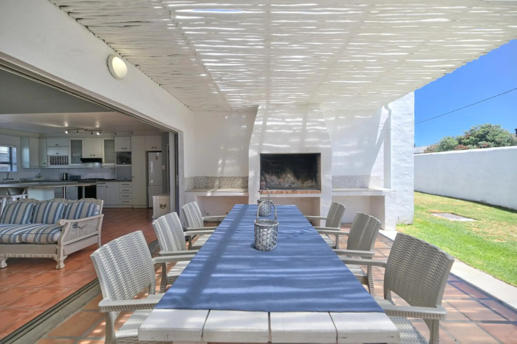 Struisbaai Holiday Home
