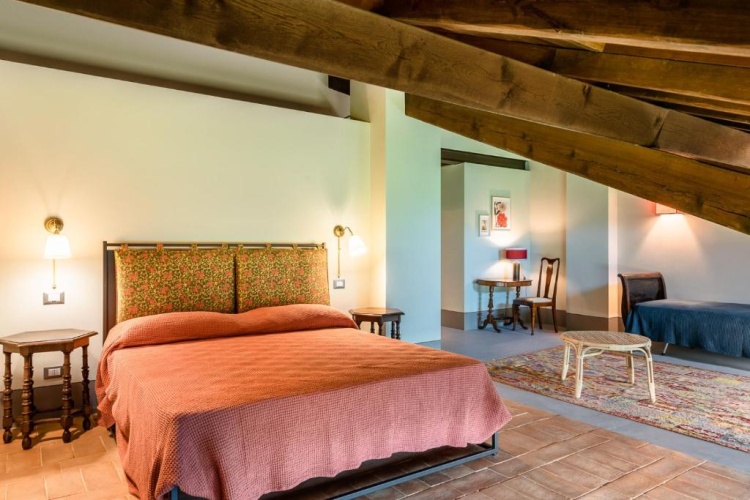 Superior Triple room