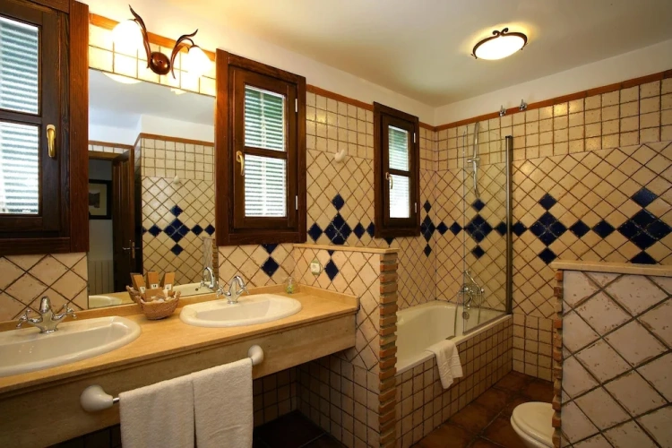 Triple room