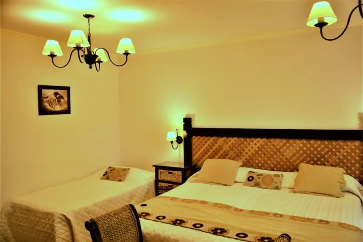 Standard Triple room with balcony