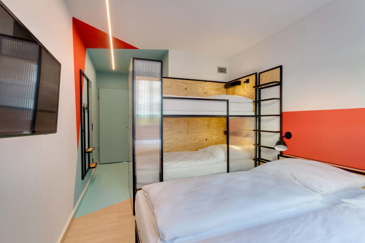 MEININGER Hotel Leipzig Hauptbahnhof