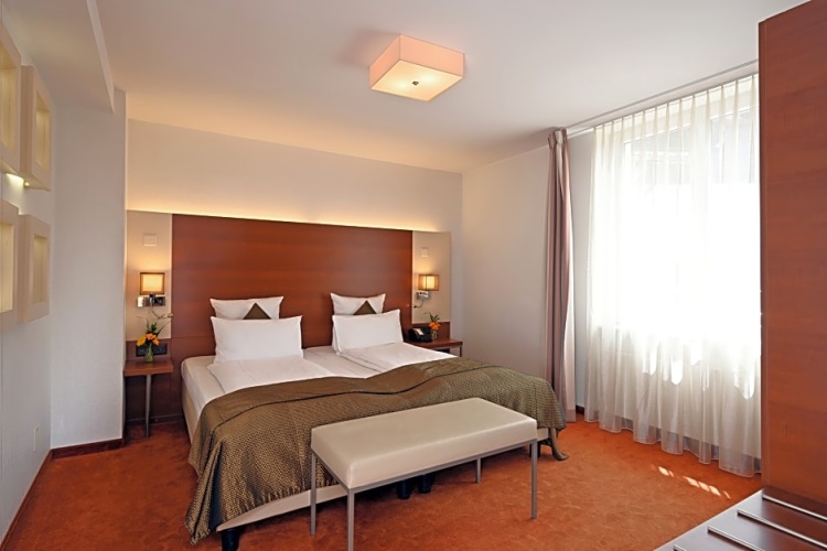 Twin Suite