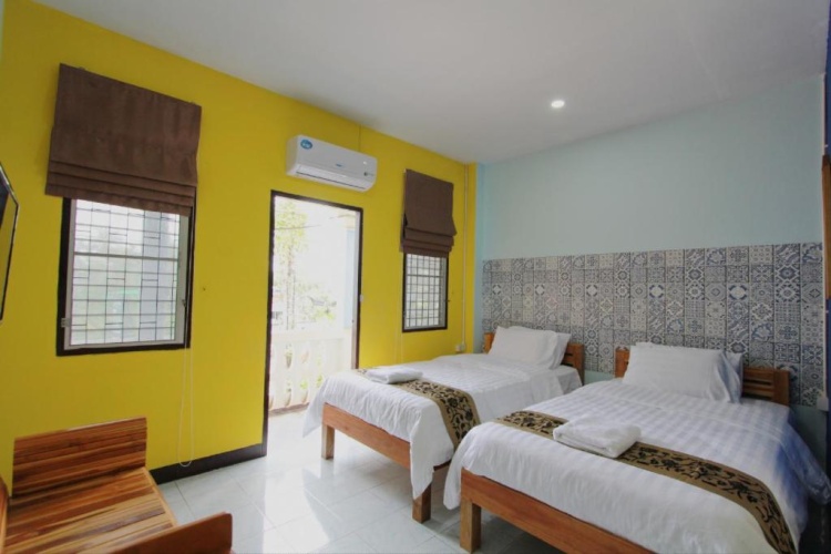 Deluxe Twin room