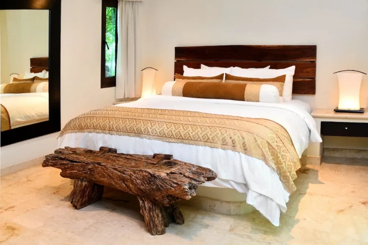 2 Bedrooms Deluxe Penthouse with partial ocean view