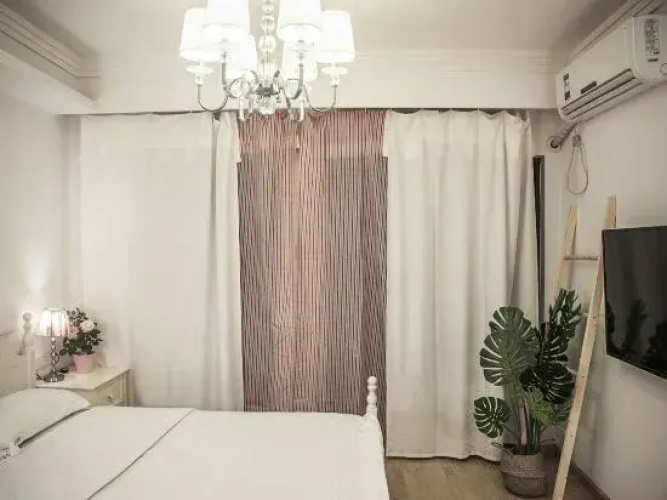 8090 Theme Apartment (Chongqing Xinyang Square)