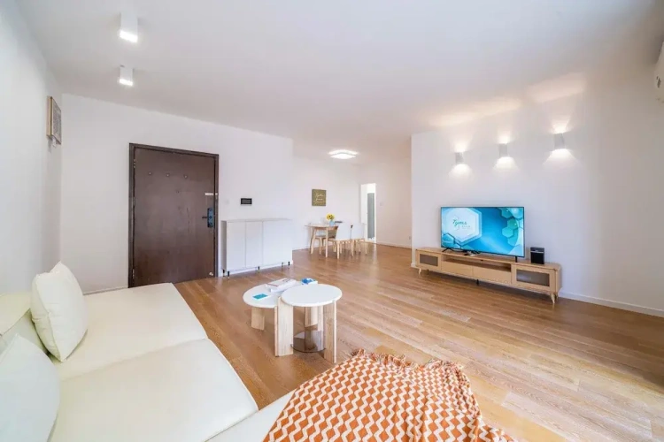 3 Bedrooms Superior Apartment with balcony and with city view