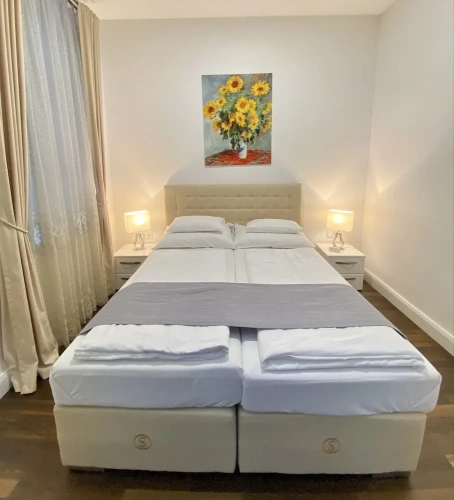 Business Apartment