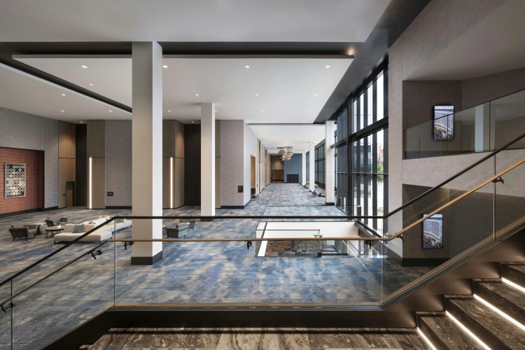 Loews Arlington photo 15