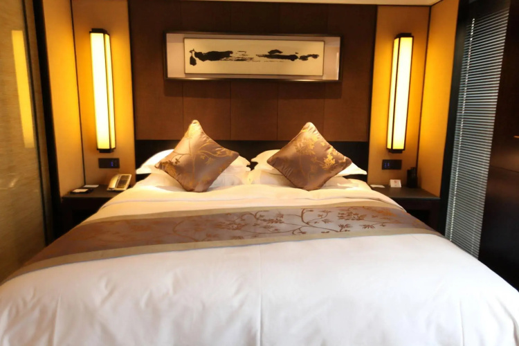 Gloria Plaza Hotel Dongsheng