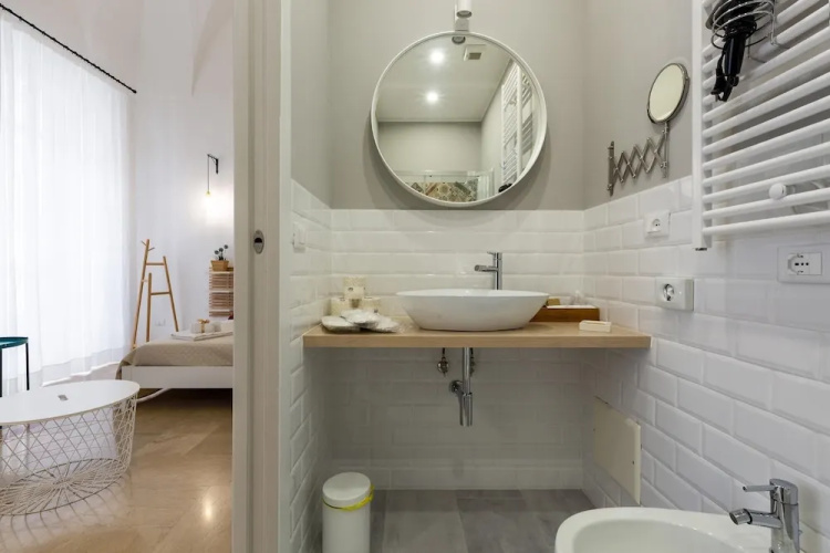 3141 B&b Incentro Comfort Suite - Central Suite by Barbarhouse