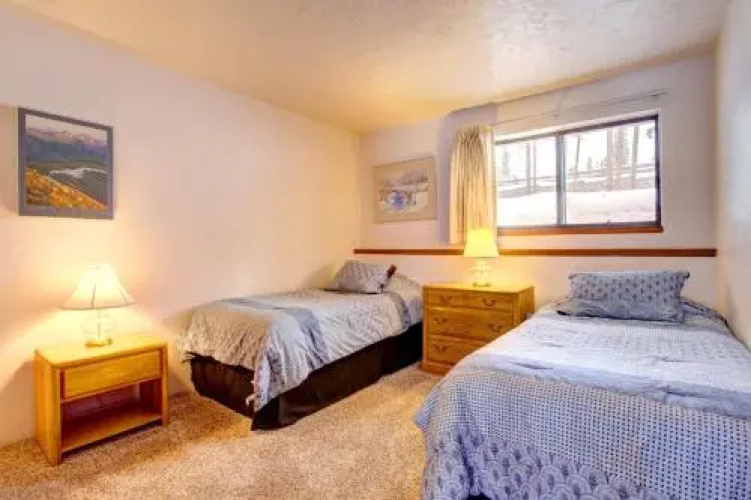Buffalo Ridge Apartment #104-A