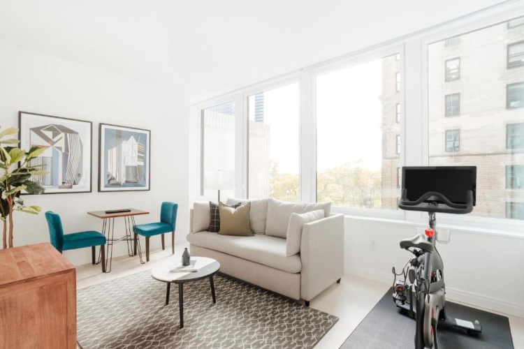 Deluxe Apartment