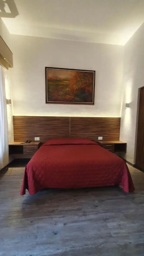 El Diezmo Hotel