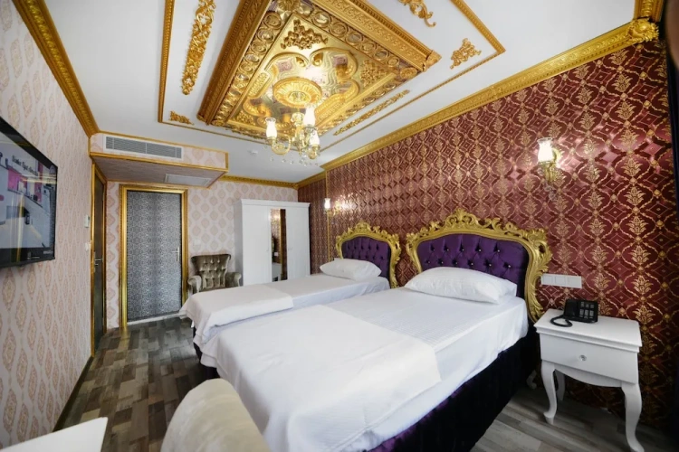 1 Bedroom Deluxe Triple room