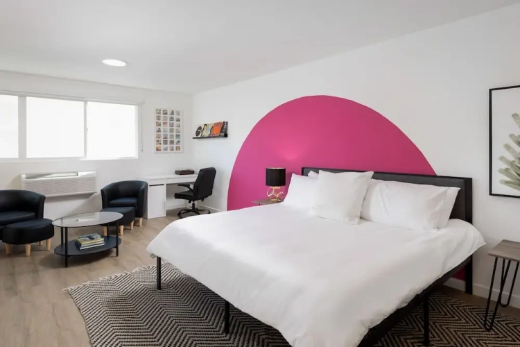 Deluxe Double Suite