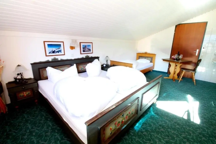 Standard Family room