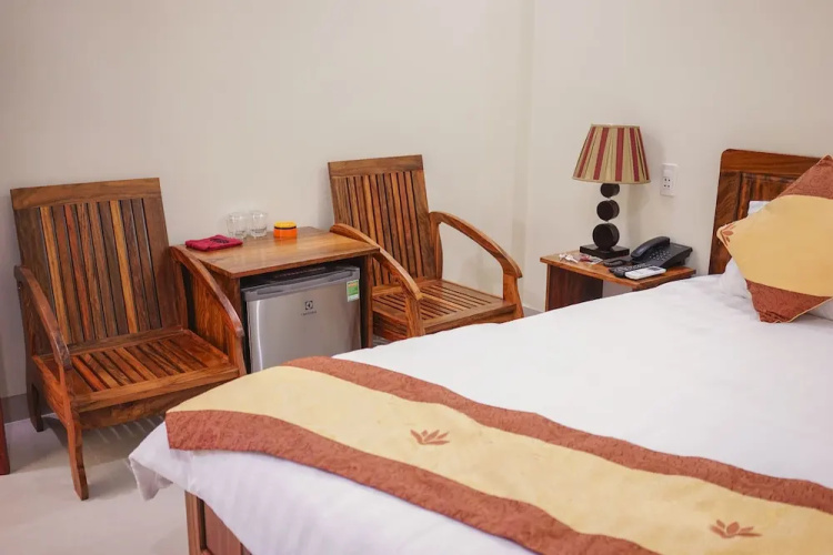 Thong Nhat Guesthouse