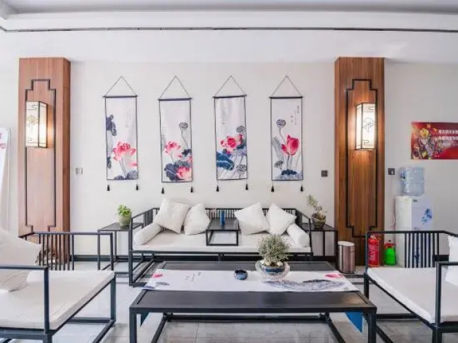 Inner Township Hefeng Exquisite Hotel