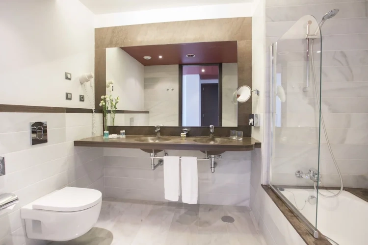Junior Suite with balcony and beachfront