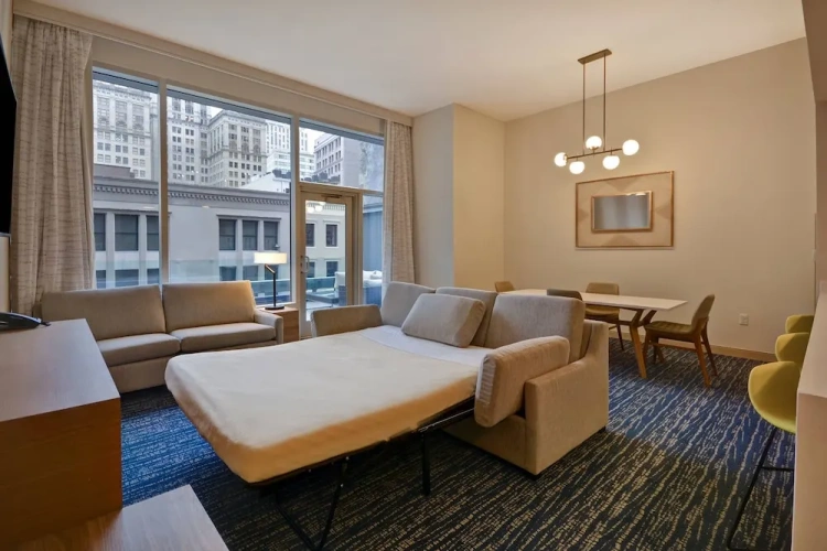 1 Bedroom Suite with balcony