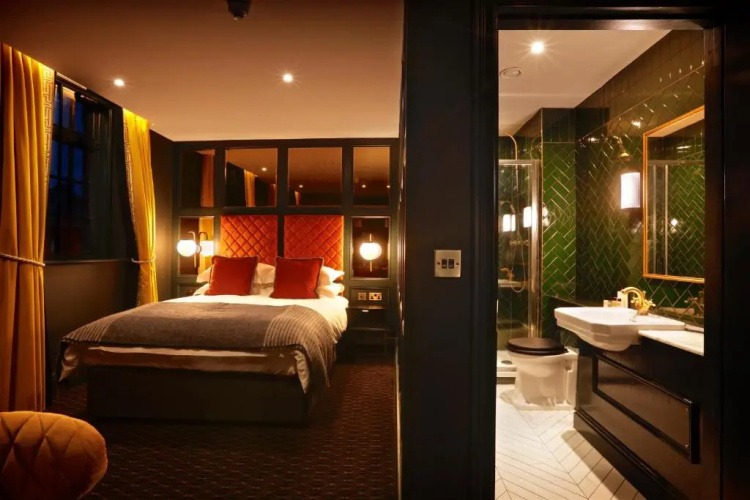 The Bedford Balham