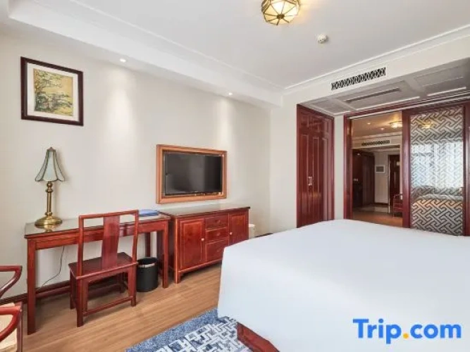 Classic Family Suite