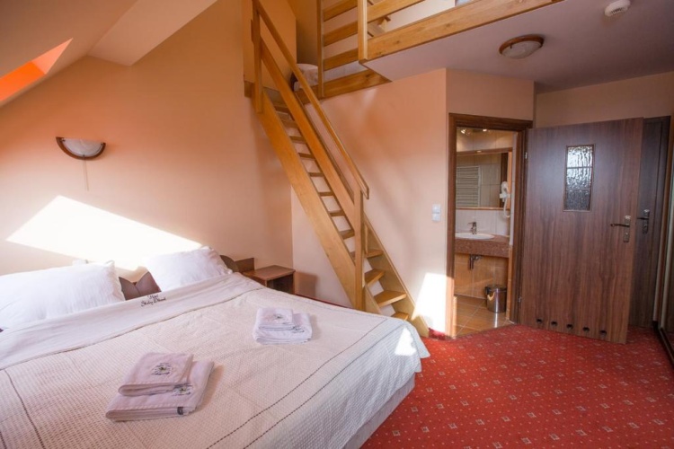 Standard Quadruple room