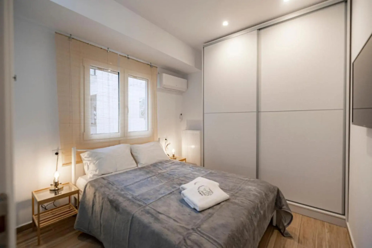 Calliope Apartment