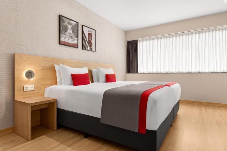 Twin Family room