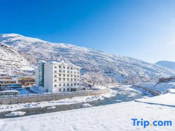 ShengJie Forest Vacation Hotel
