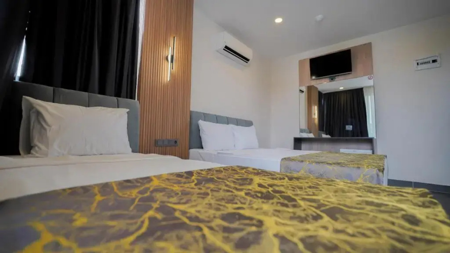 Blue Serenity Hotel