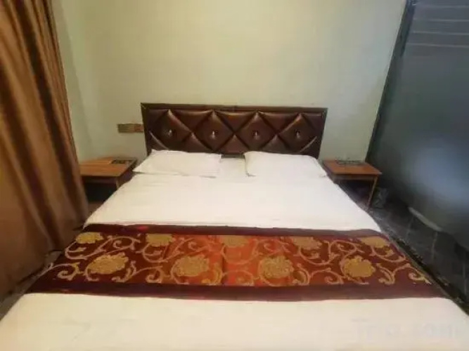 Jilin 168 Theme Hotel