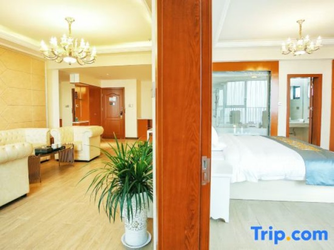 Executive Suite with view