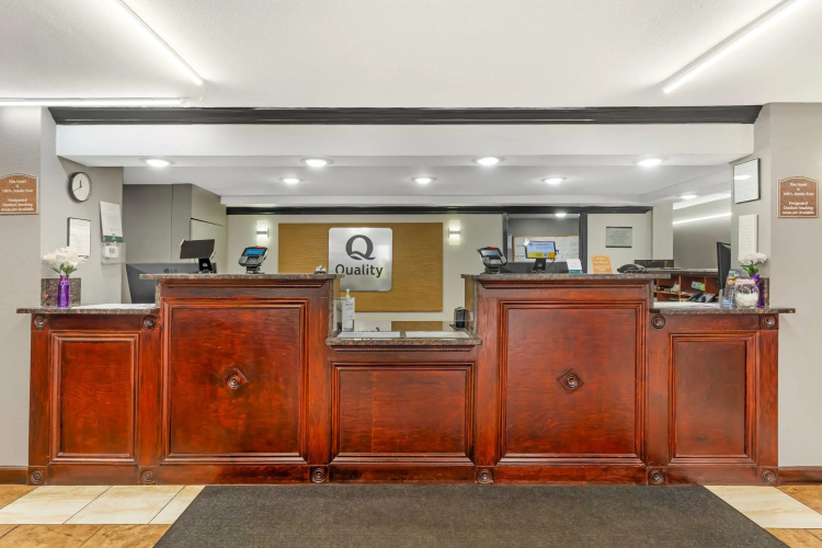 Quality Inn & Suites