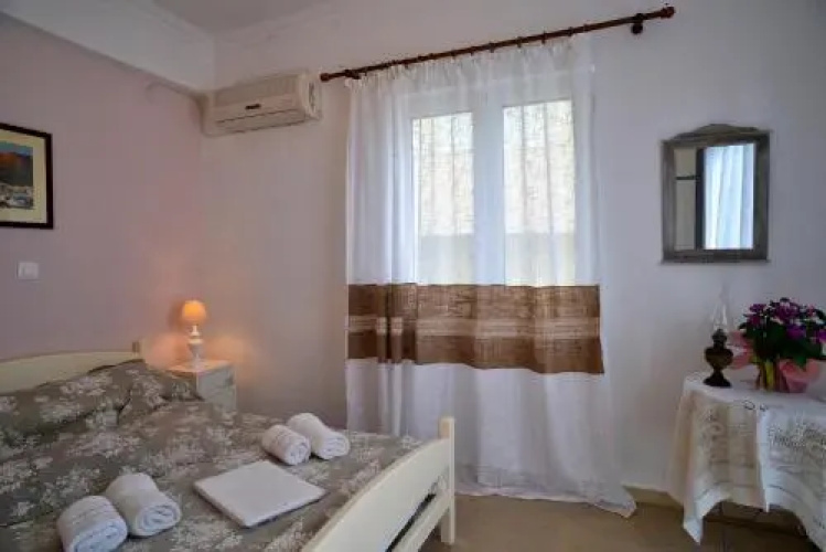 Katerina Rooms & Studios