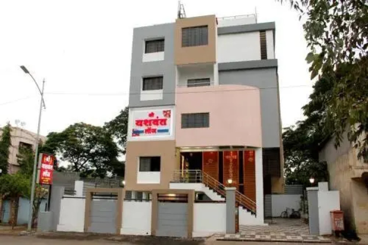 Yashwant Lodge