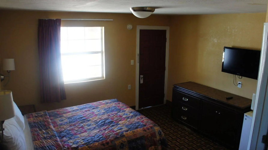 OYO Hotel Atoka