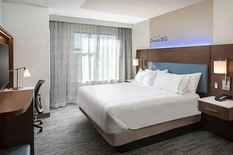 Even Hotels - Alpharetta - Avalon Area