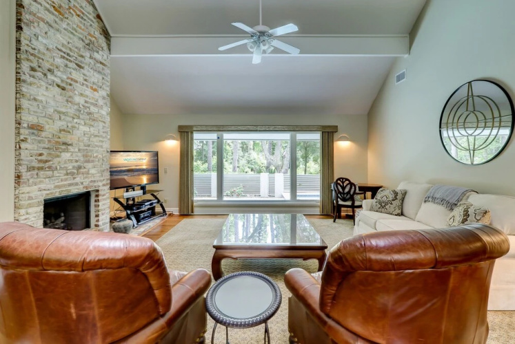 78 Baynard Cove