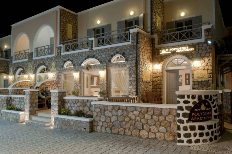 Polydefkis Hotel - Santorini