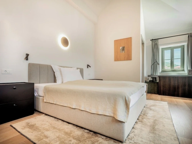 Premium room